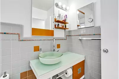 2420 SW 16th St, Miami, FL 33145 - Photo 22