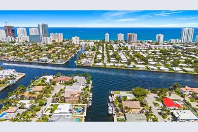 2548 SE 12th St, Pompano Beach, FL 33062 - Photo 6