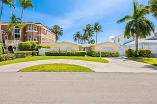 2548 SE 12th St, Pompano Beach, FL 33062 - Photo 16