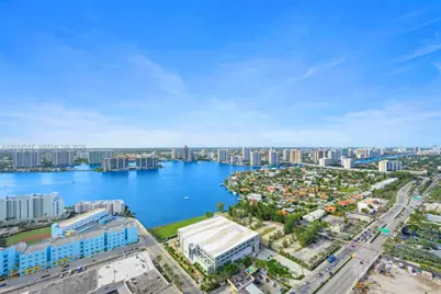 18201 Collins Ave #4901, Sunny Isles Beach, FL 33160 - Photo 32