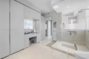18201 Collins Ave, Sunny Isles Beach, FL 33160 - Photo 18