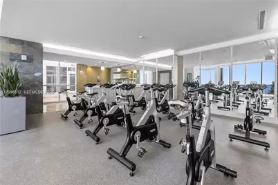 18201 Collins Ave #4901, Sunny Isles Beach, FL 33160 - Photo 34