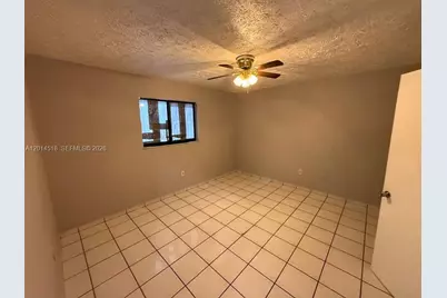 6055 W 19th Ave #215, Hialeah, FL 33012 - Photo 6