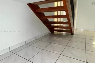 4745 NW 98 Pl, Doral, FL 33178 - Photo 16