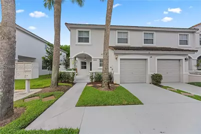 16864 SW 1st Pl, Pembroke Pines, FL 33027 - Photo 2