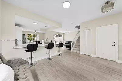 16864 SW 1st Pl, Pembroke Pines, FL 33027 - Photo 4