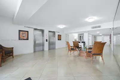 821 Cypress Blvd #307, Pompano Beach, FL 33069 - Photo 8