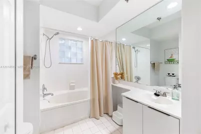 3165 NE 184th St #6304, Aventura, FL 33160 - Photo 16