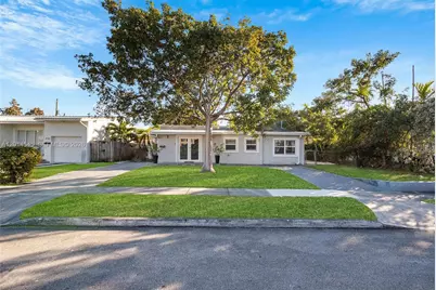 1946 SW 20th St #1946, Miami, FL 33145 - Photo 2