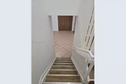 1304 N Santa Catalina Cir #1304, North Lauderdale, FL 33068 - Photo 2