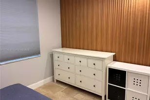 2780 NE 183rd St, Aventura, FL 33160 - Photo 8
