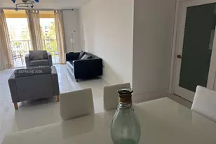 19555 E Country Club Dr, Aventura, FL 33180 - Photo 4