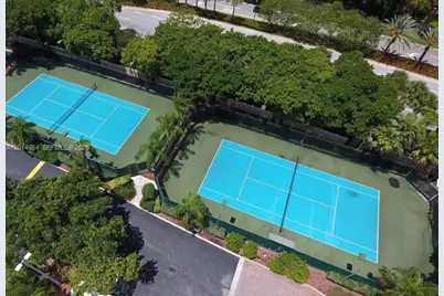 19555 E Country Club Dr #8507, Aventura, FL 33180 - Photo 36