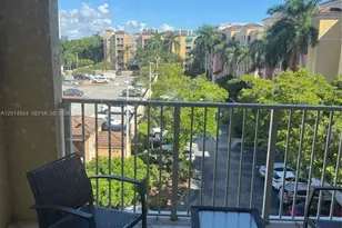 19555 E Country Club Dr, Aventura, FL 33180 - Photo 26