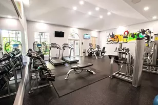 19555 E Country Club Dr, Aventura, FL 33180 - Photo 32
