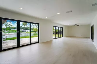 5920 SW 63rd Ct, South Miami, FL 33143 - Photo 14