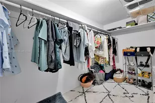 6039 Collins Ave, Miami Beach, FL 33140 - Photo 30