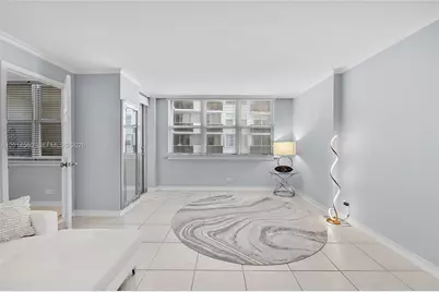 6039 Collins Ave #621, Miami Beach, FL 33140 - Photo 10