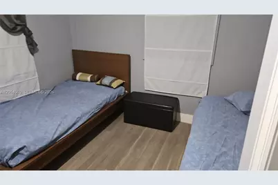 2530 NW 17th St, Fort Lauderdale, FL 33311 - Photo 1