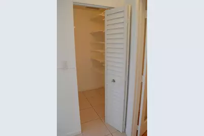 255 Galen Dr #2D, Key Biscayne, FL 33149 - Photo 18