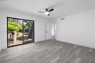 14289 SW 94th Cir Ln, Miami, FL 33186 - Photo 8