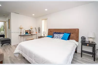 3350 Torremolinos Ave #F-40, Doral, FL 33178 - Photo 30