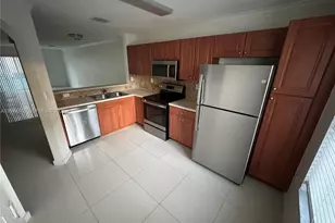 3017 SW 129th Ave, Miramar, FL 33027 - Photo 4