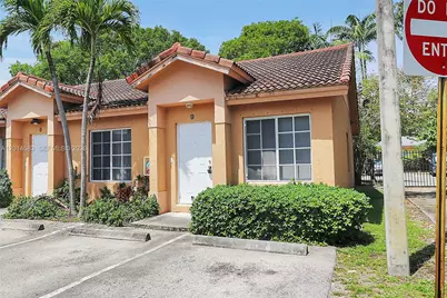 117 SE 3rd Ave #9, Hallandale Beach, FL 33009 - Photo 2