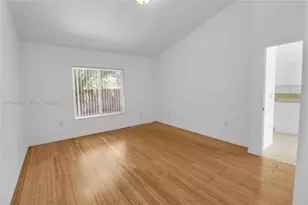 117 SE 3rd Ave, Hallandale Beach, FL 33009 - Photo 14