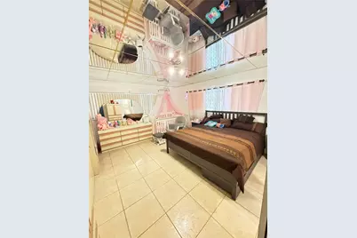 1314 W 77th St, Hialeah, FL 33014 - Photo 4