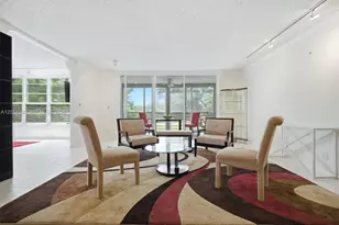 821 Cypress Blvd, Pompano Beach, FL 33069 - Photo 2