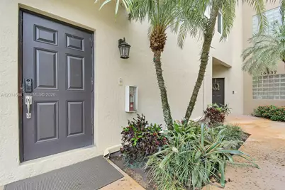 16339 Malibu Dr #22, Weston, FL 33326 - Photo 4
