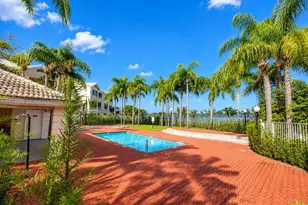2890 N Oakland Forest Dr, Oakland Park, FL 33309 - Photo 14
