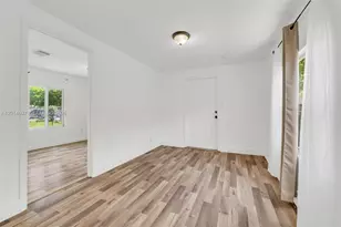 1463 NW 70th St, Miami, FL 33147 - Photo 12