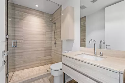 18975 Collins Ave #3605, Sunny Isles Beach, FL 33160 - Photo 28