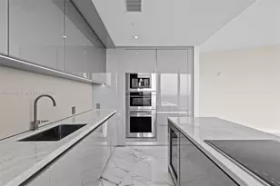 18975 Collins Ave, Sunny Isles Beach, FL 33160 - Photo 14