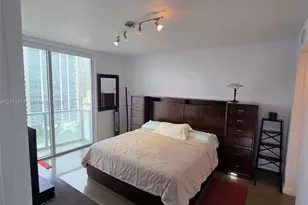 1060 Brickell Ave, Miami, FL 33131 - Photo 14