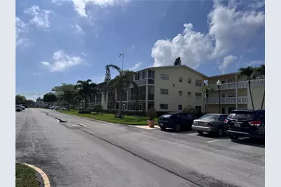 272 Dorset #G, Boca Raton, FL 33434 - Photo 12