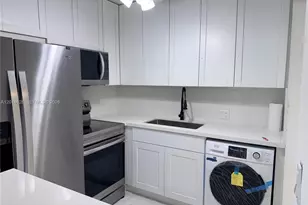 272 Dorset, Boca Raton, FL 33434 - Photo 4