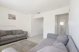2480 NW 139th St, Opa-Locka, FL 33054 - Photo 6
