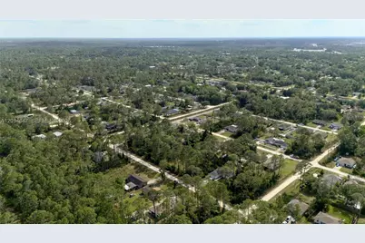 2124 E Parkway, Deland, FL 32724 - Photo 22