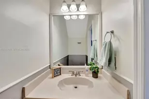 10110 SW 154th Cir Ct, Miami, FL 33196 - Photo 20