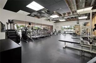 20335 W Country Club Dr, Aventura, FL 33180 - Photo 28