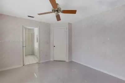 7451 NW 40th St, Lauderhill, FL 33319 - Photo 18