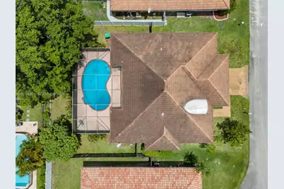 7451 NW 40th St, Lauderhill, FL 33319 - Photo 2
