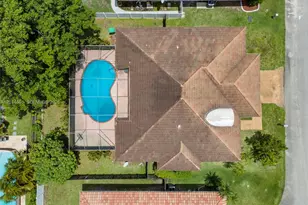 7451 NW 40th St, Lauderhill, FL 33319 - Photo 2