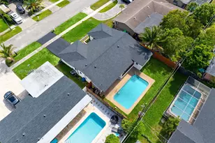 10171 NW 24th St, Sunrise, FL 33322 - Photo 44