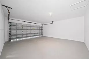 10171 NW 24th St, Sunrise, FL 33322 - Photo 18