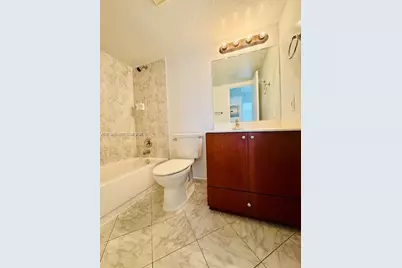 [Address not provided], North Miami, FL 33181 - Photo 4