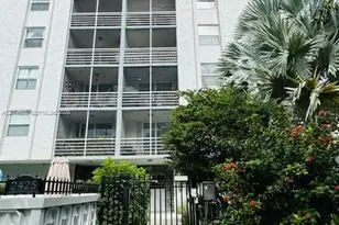 [Address not provided], North Miami, FL 33181 - Photo 26